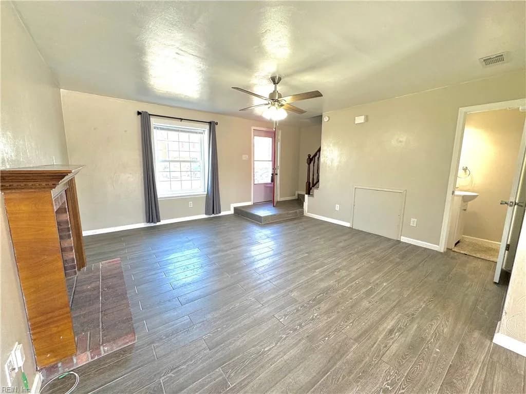 1037 Still Harbor CIR, CHESAPEAKE VA 23320 - Photo 5