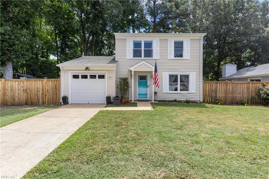 695 Chatsworth DR, NEWPORTNEWS VA 23601