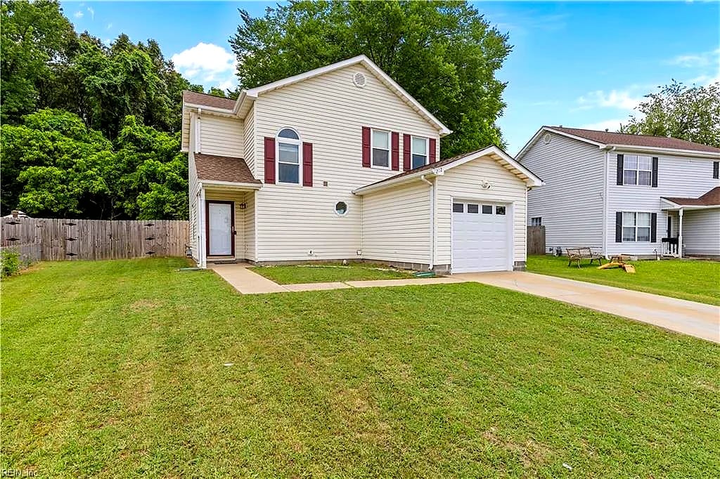 212 Greenfield CRES, Suffolk — 3 bed Residential, 1,500 sqft