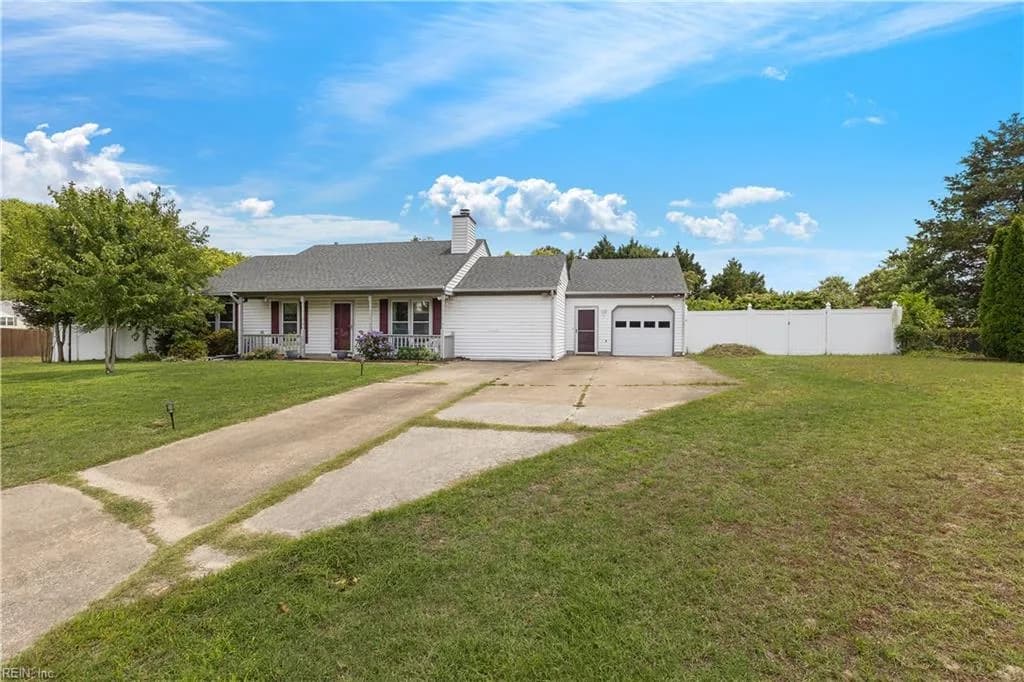 879 Maple CT, SMITHFIELD VA 23430 - Photo 3
