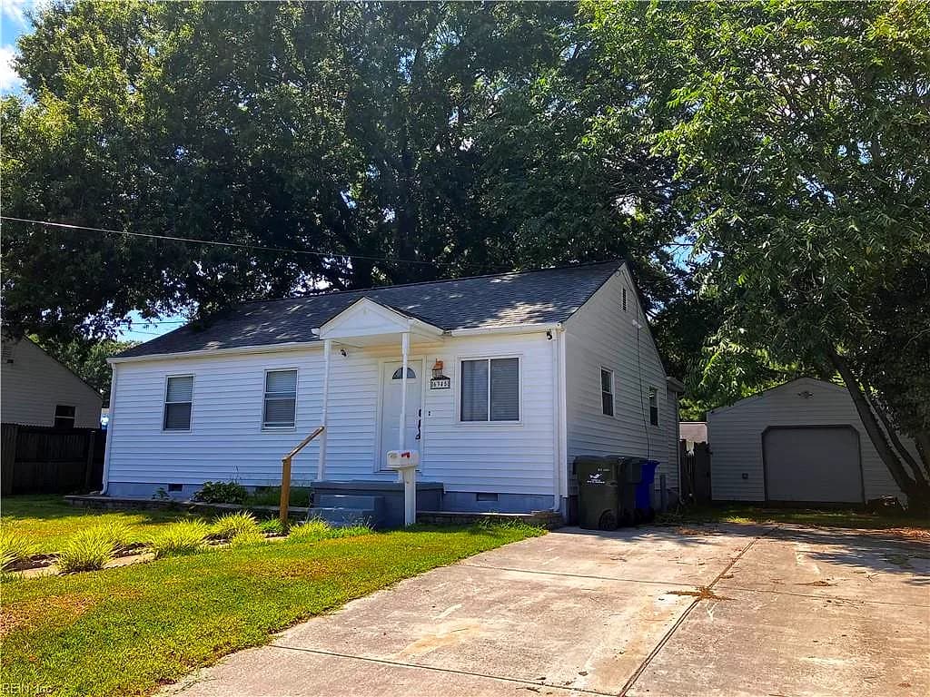 6345 Natrona AVE, NORFOLK VA 23509 - Photo 2