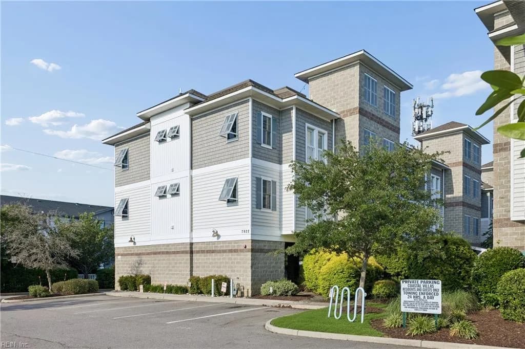 7922 Shore DR #303, NORFOLK VA 23518 - Photo 3