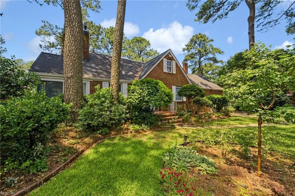 8591 Margaret AVE, NORFOLK VA 23503 - Photo 3