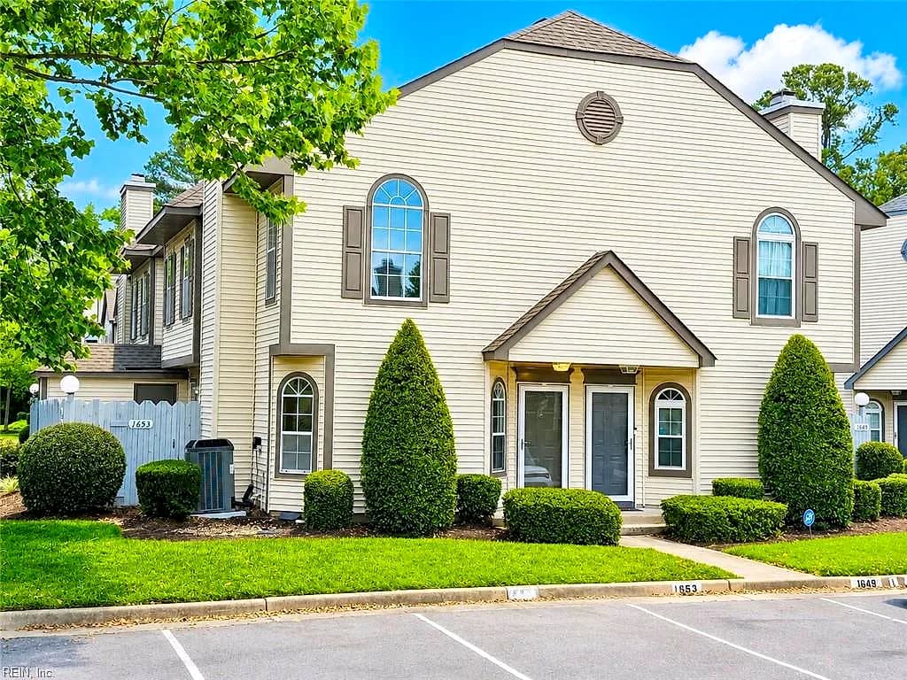 1653 Lucia CT, VIRGINIA BEACH VA 23455 - Main photo
