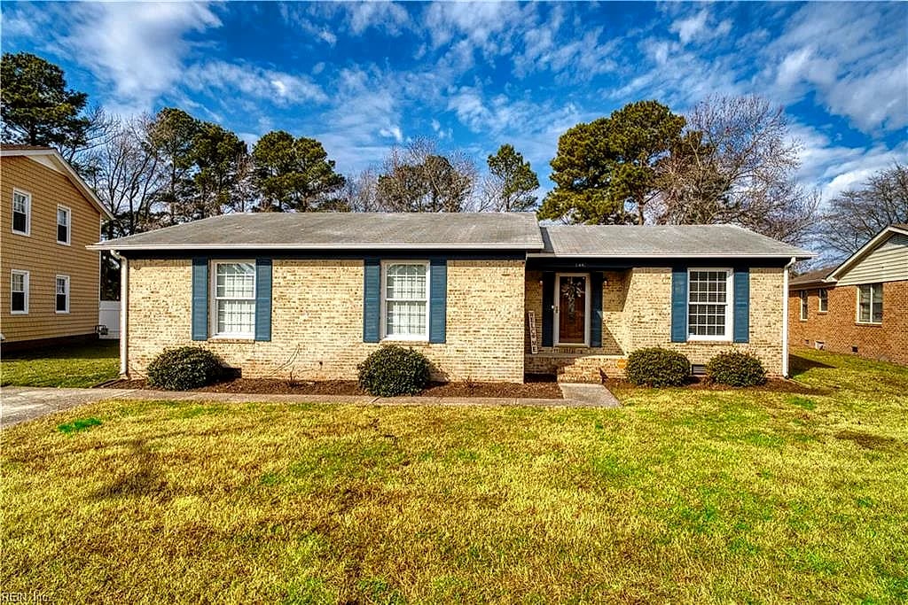 1447 Lake Forest DR, Portsmouth — 3 bed Residential, 1,509 sqft