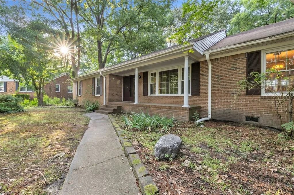 4644 Mcgregor DR, VIRGINIA BEACH VA 23462