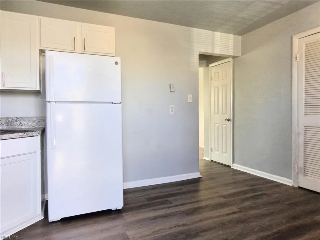 1625 W Pembroke AVE #15, HAMPTON VA 23661 - Photo 4