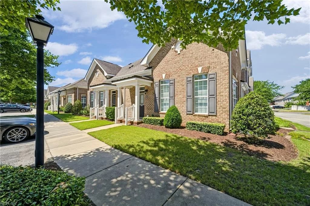 1029 Warrington BLVD, CHESAPEAKE VA 23320 - Photo 3