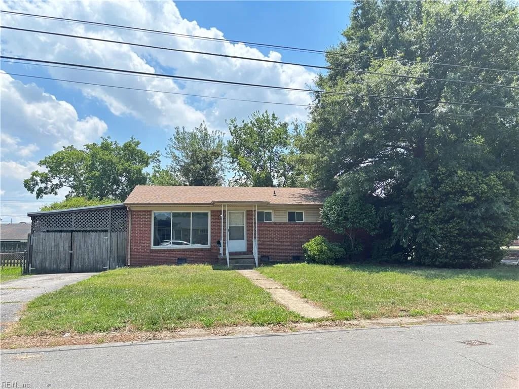 2901 E Malden AVE, NORFOLK VA 23518