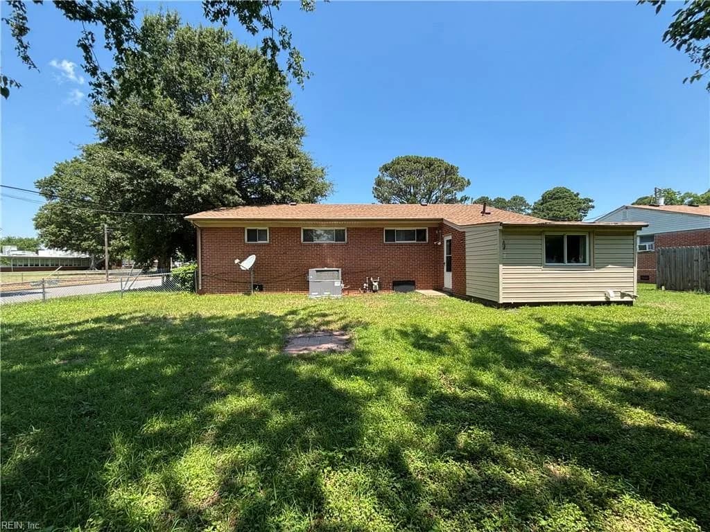 2901 E Malden AVE, NORFOLK VA 23518 - Photo 5