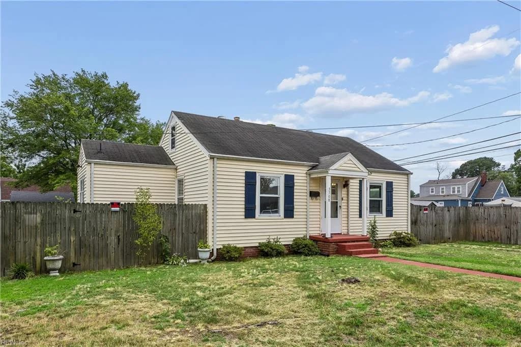 3308 Matoaka RD, HAMPTON VA 23661 - Photo 4