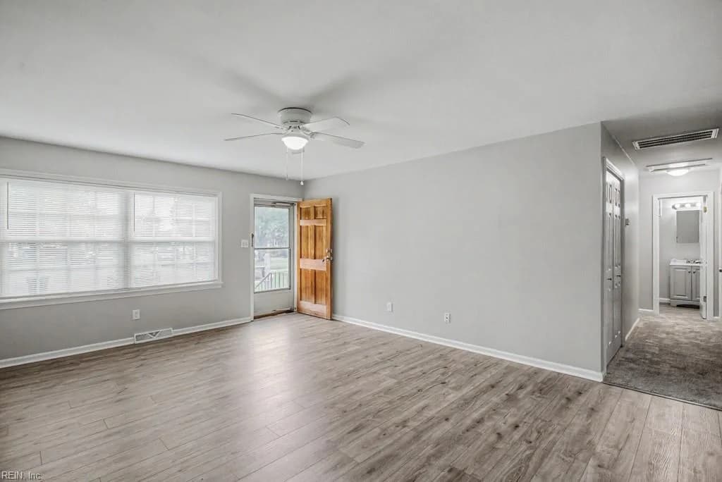 5000 Hillsboro CT, HAMPTON VA 23605 - Photo 5