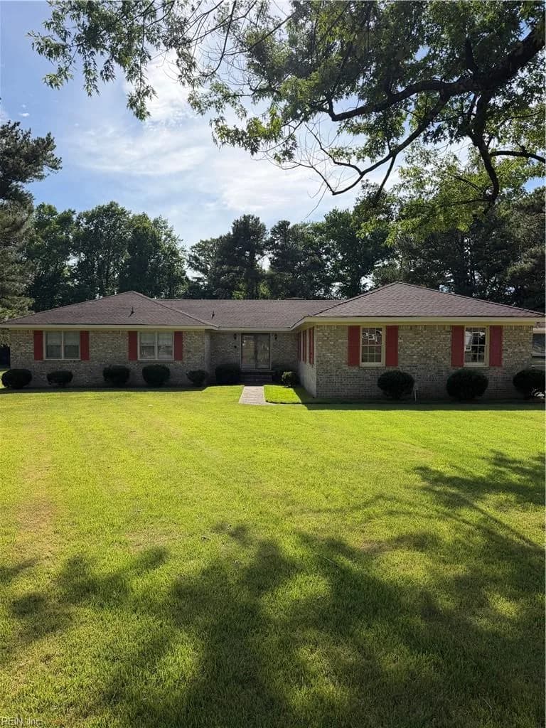804 Seminole DR, SUFFOLK VA 23434 - Photo 3