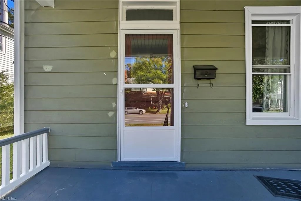 221 Mt Vernon AVE, PORTSMOUTH VA 23707 - Photo 5