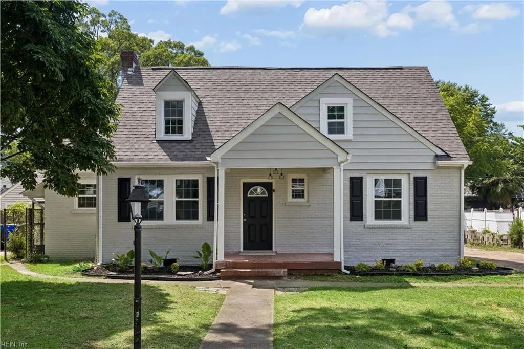 8815 Semmes AVE, NORFOLK VA 23503 - Photo 2