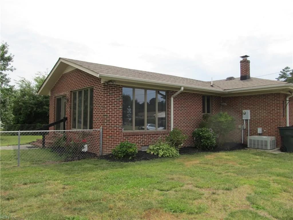 206 Lida AVE, SUFFOLK VA 23434 - Photo 5