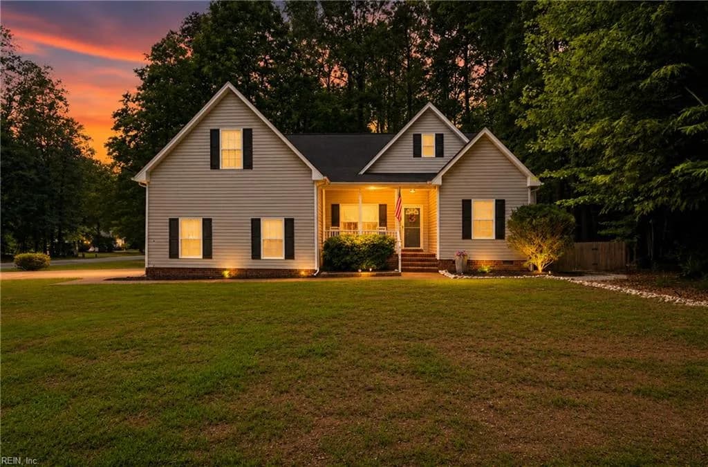 7755 Patriots WAY, GLOUCESTER VA 23061 - Photo 2