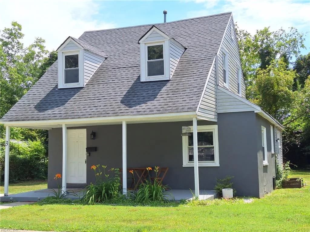 3 S Stuart RD, NEWPORTNEWS VA 23605 - Photo 2