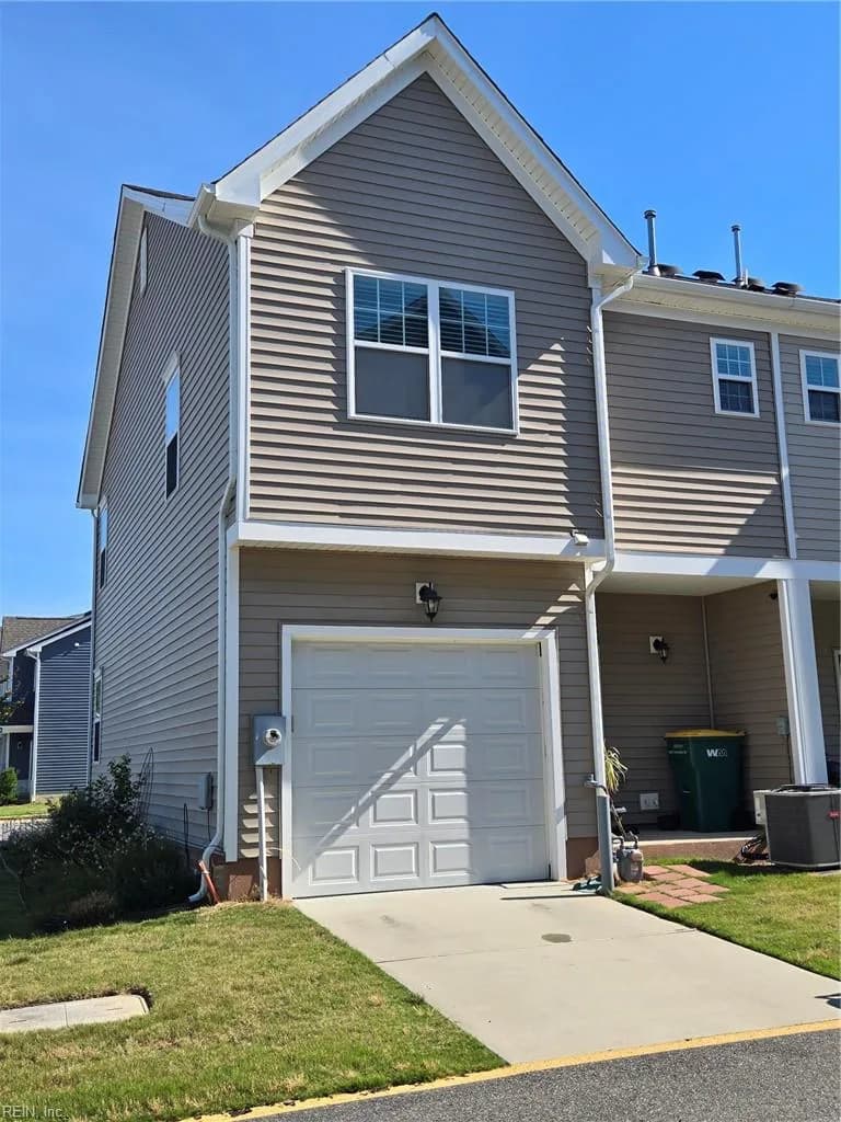 2000 Chartwell DR, NEWPORTNEWS VA 23608 - Photo 3