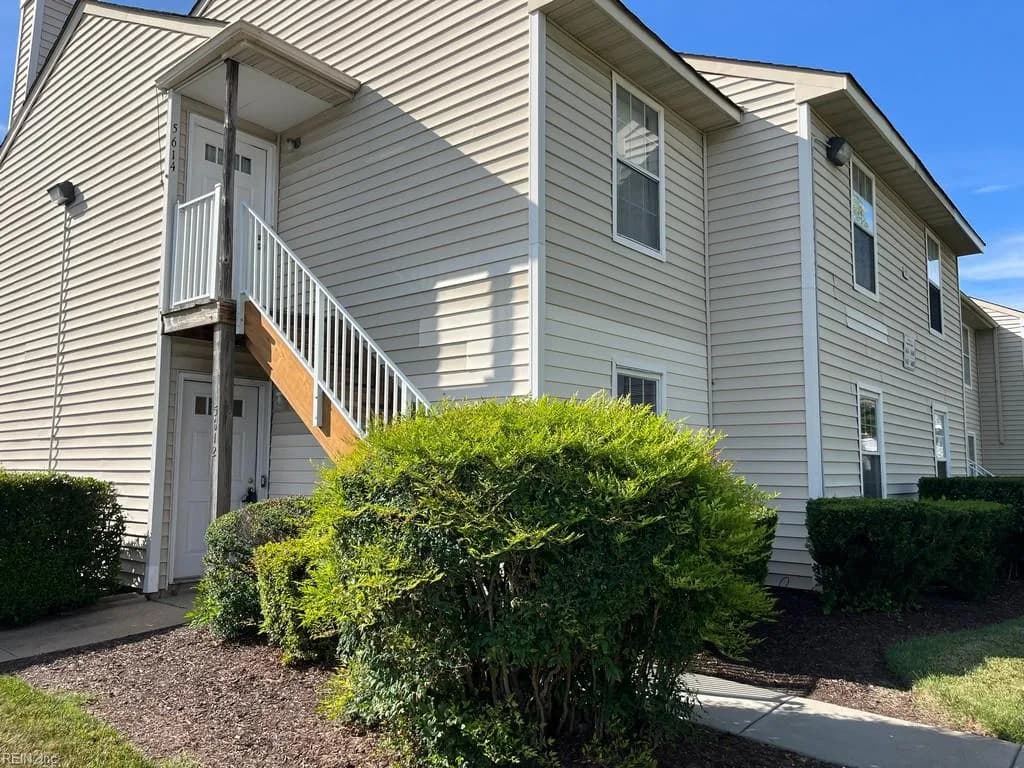 5612 Summit ARCH, VIRGINIABEACH VA 23462 - Photo 2
