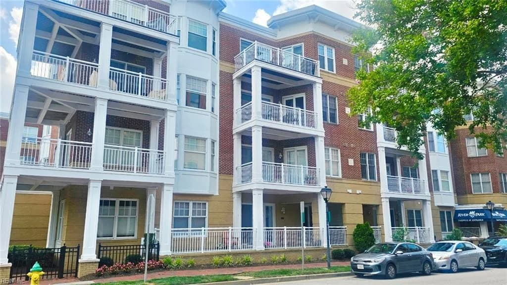239 Duke ST #305, NORFOLK VA 23510 - Photo 3