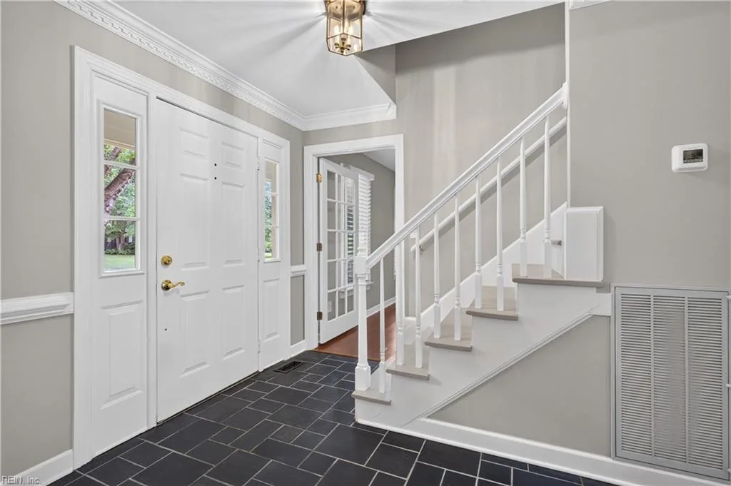 761 Largo DR, VIRGINIABEACH VA 23464 - Photo 4