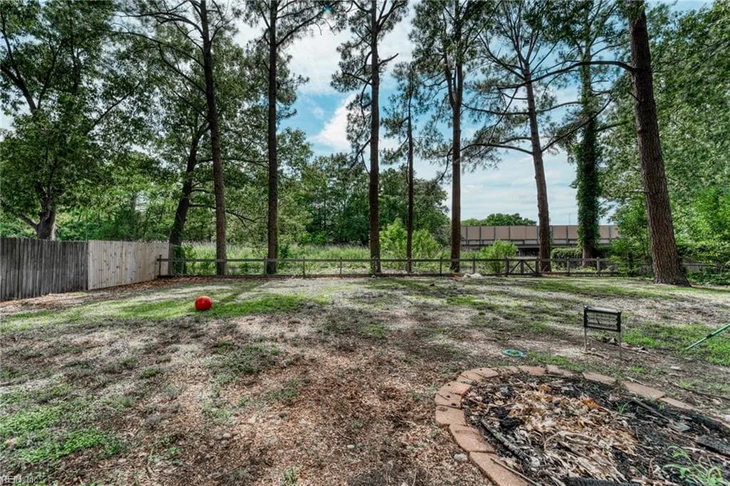 5809 Lancelot DR, VIRGINIABEACH VA 23464 - Photo 5