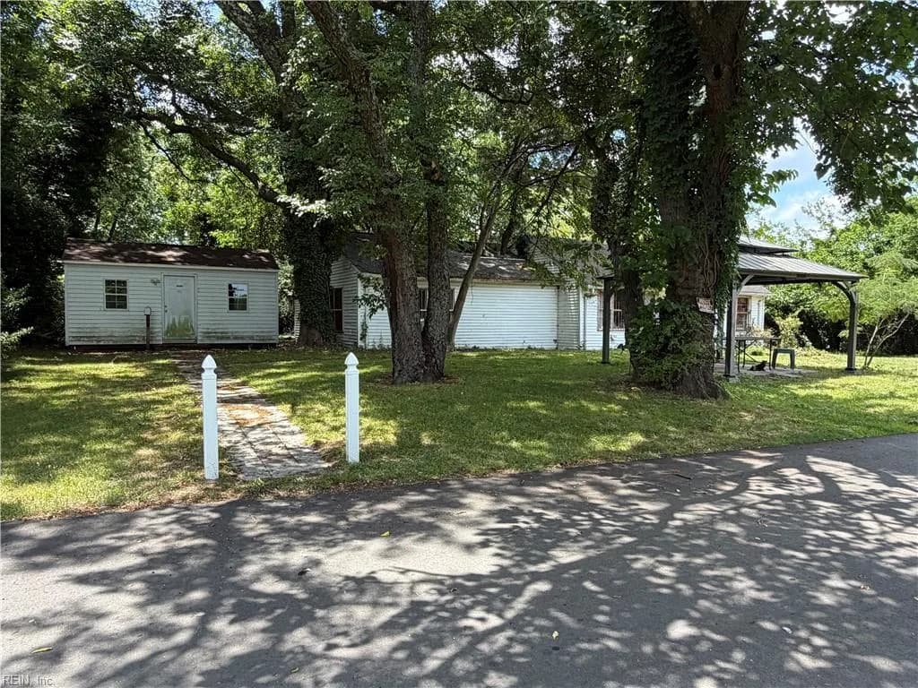 2121 Wheeling AVE, NORFOLK VA 23523 - Photo 2