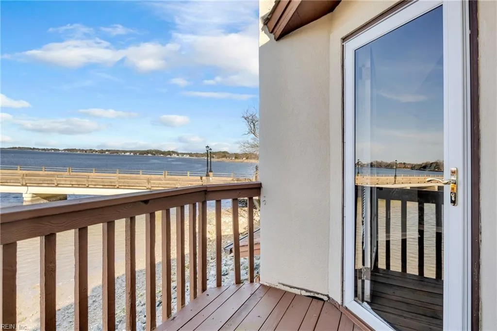 71 Waters Edge CIR, HAMPTON VA 23669 - Photo 5