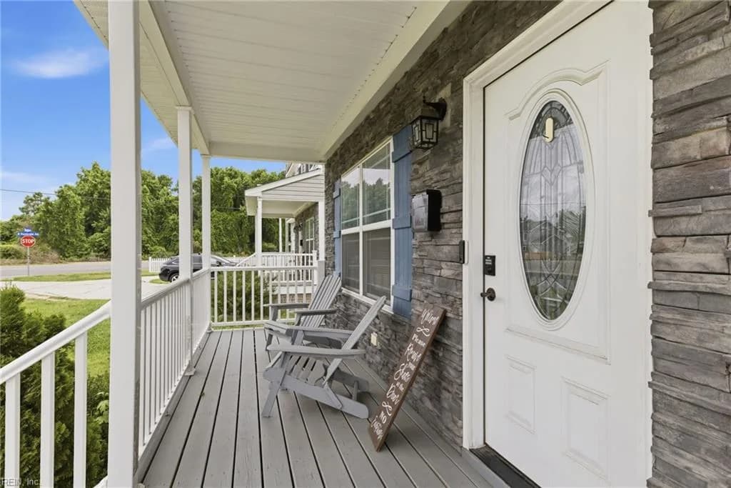 656 Vaughan AVE, HAMPTON VA 23661 - Photo 4