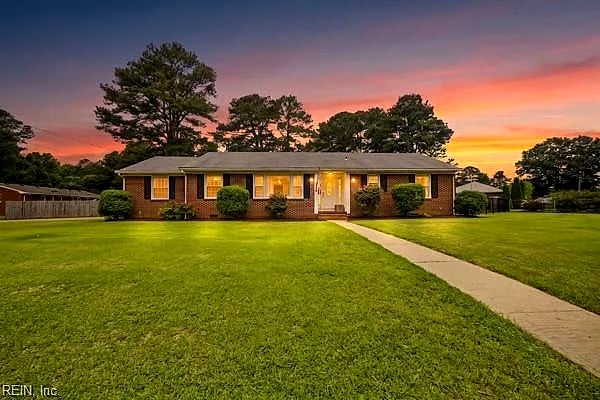 145 Gene AVE, Suffolk — 4 bed Residential, 1,869 sqft