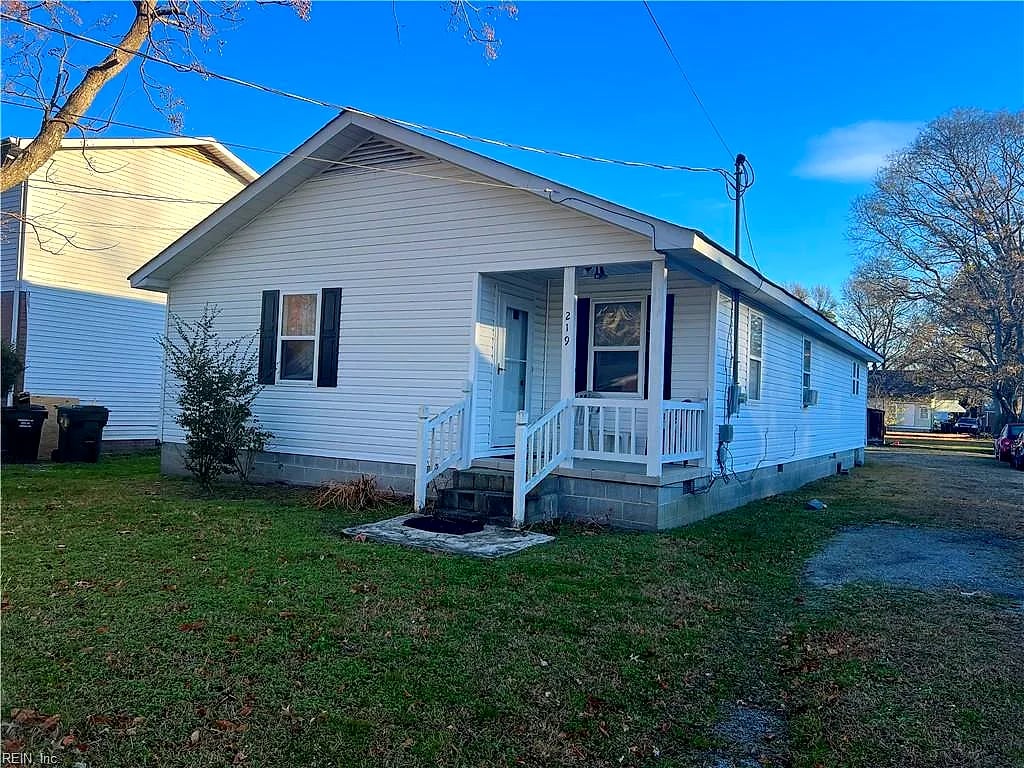 219 Cobb ST, Franklin — 4 bed Residential, 1,520 sqft