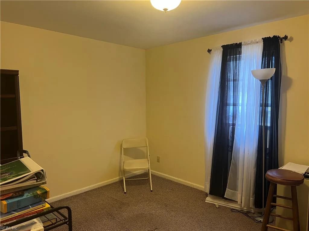 219 Cobb ST, FRANKLIN VA 23851 - Photo 5