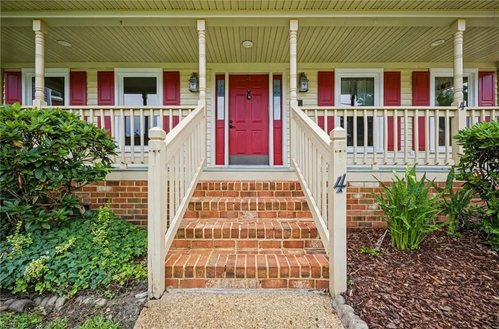 4 Sol Thorpe LN, CHESAPEAKE VA 23325 - Photo 5