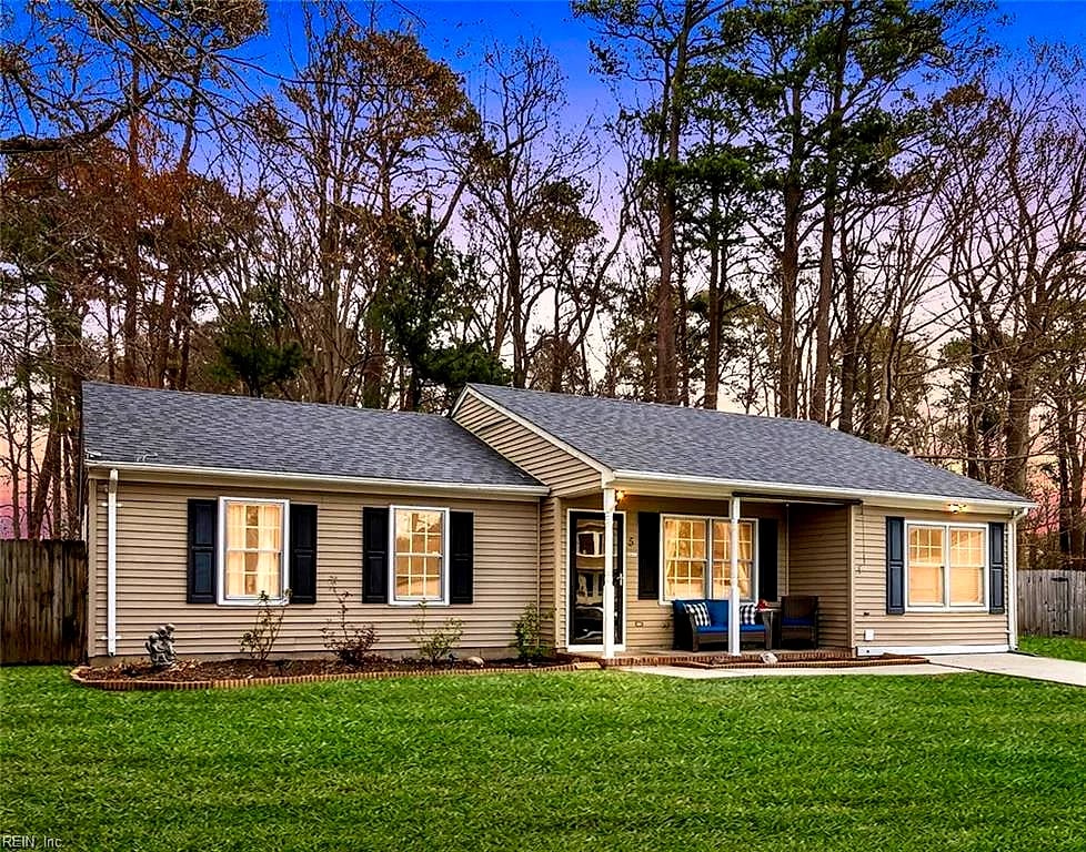 5 Jimmy CIR, Hampton — 3 bed Residential, 1,426 sqft