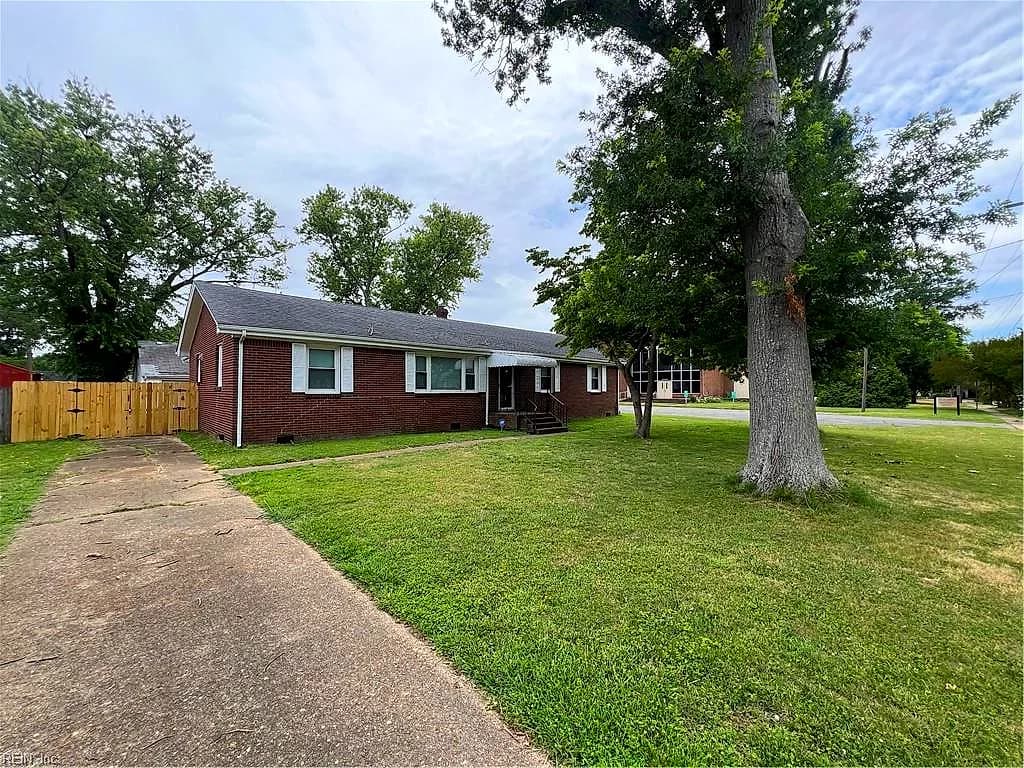 2725 Greendale AVE, NORFOLK VA 23518 - Main photo
