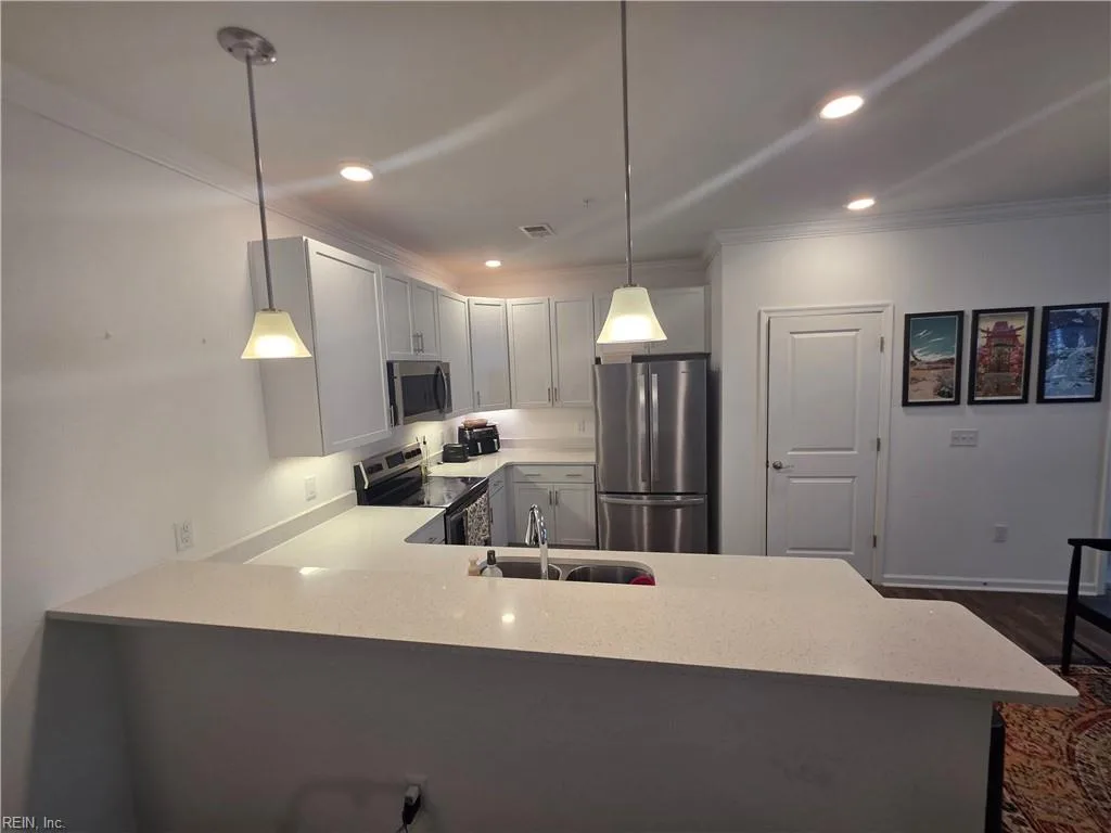 1725 DROMOLIN DR #203, VIRGINIABEACH VA 23456 - Photo 5
