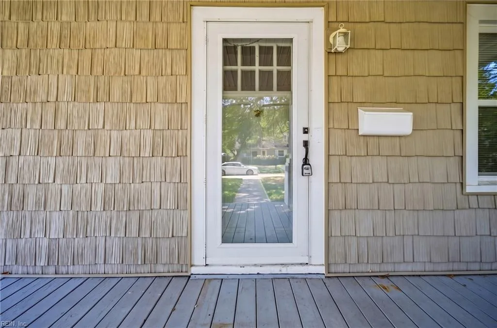 13 California AVE, PORTSMOUTH VA 23701 - Photo 3