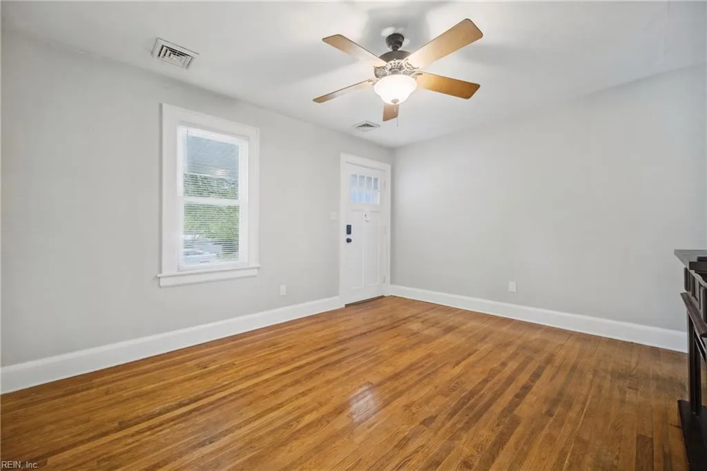 13 California AVE, PORTSMOUTH VA 23701 - Photo 5