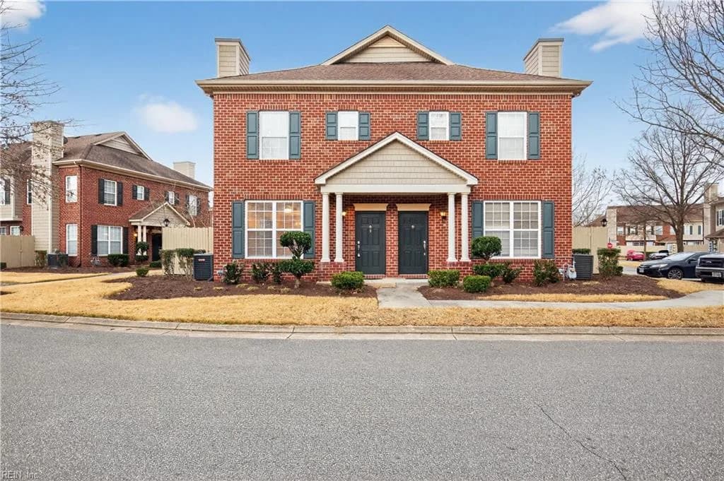 5329 Elston LN, VIRGINIABEACH VA 23455 - Main photo