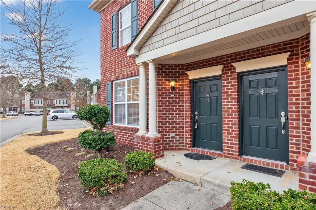 5329 Elston LN, VIRGINIABEACH VA 23455 - Photo 4