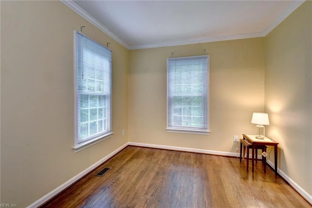 111 North TRCE, WILLIAMSBURG VA 23188 - Photo 4