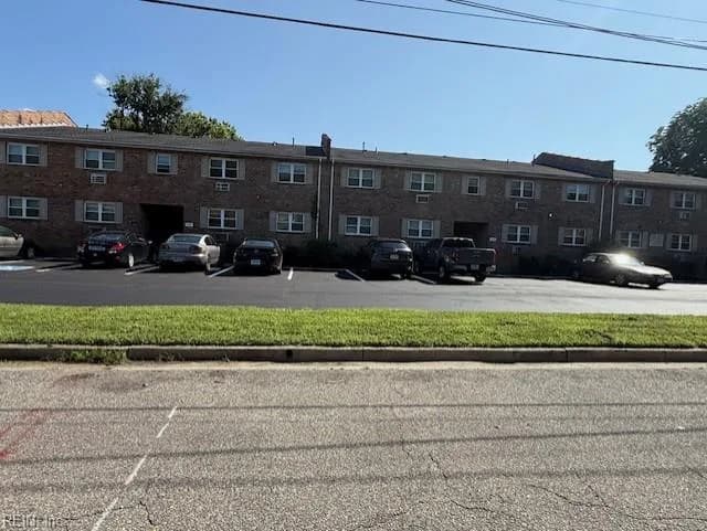 1433 Kingston AVE #6, NORFOLK VA 23503 - Main photo