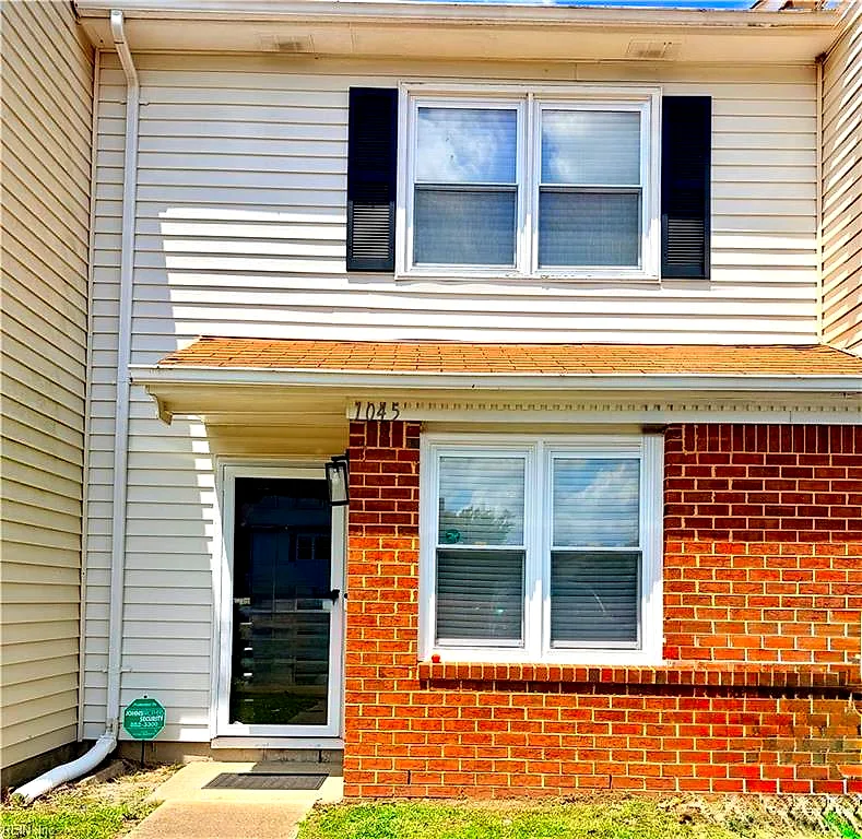 1045 Commonwealth PL, Virginia Beach — 2 bed Residential, 1,252 sqft