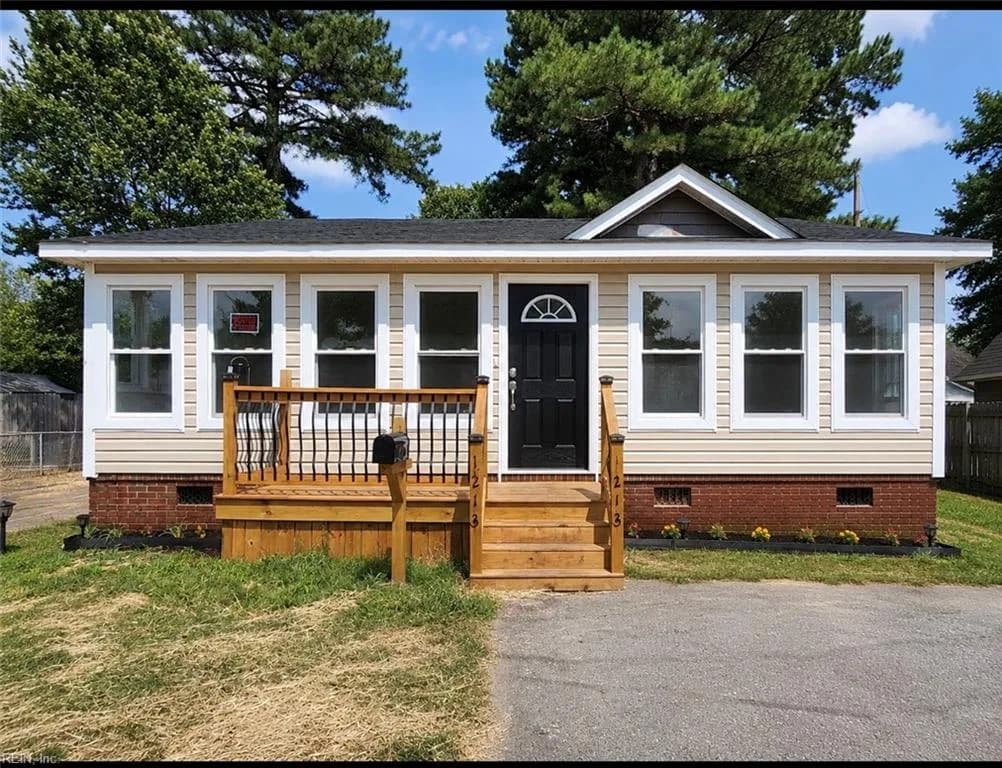 1213 Cavalier BLVD, PORTSMOUTH VA 23701 - Main photo