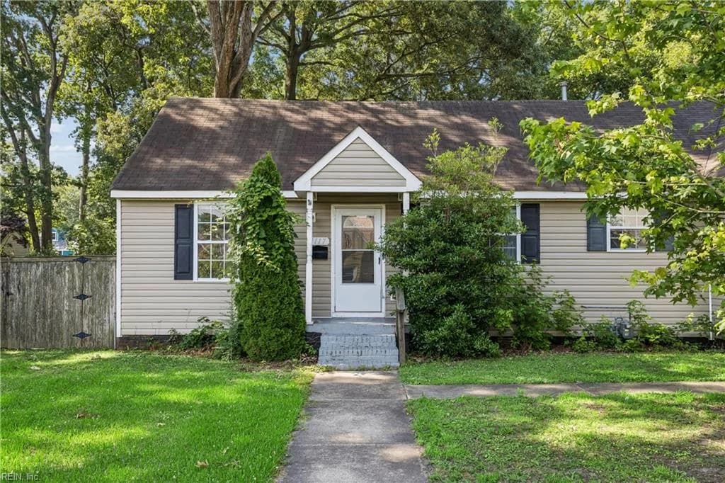 1117 Evelyn ST, NORFOLK VA 23518 - Photo 2