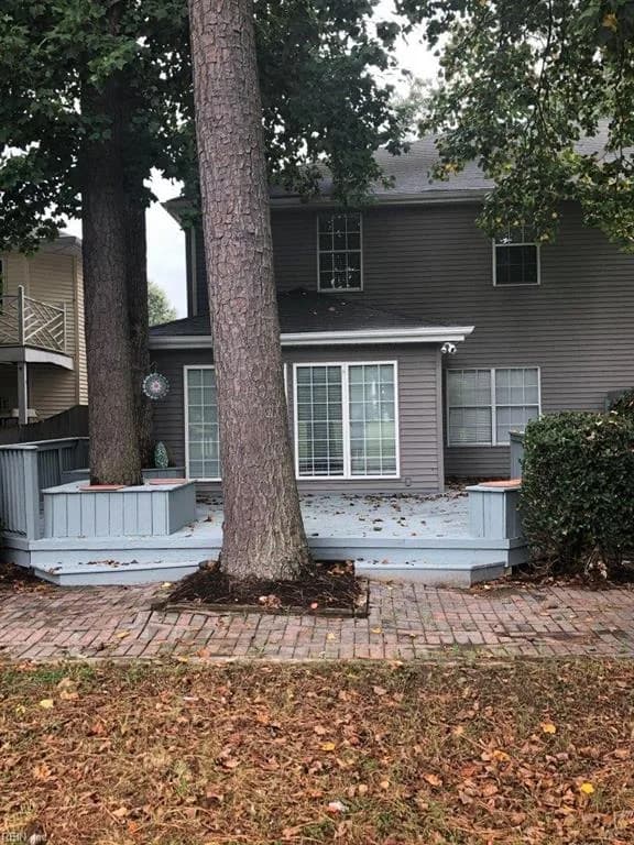 820 E Willow Point PL, NEWPORTNEWS VA 23602 - Photo 2