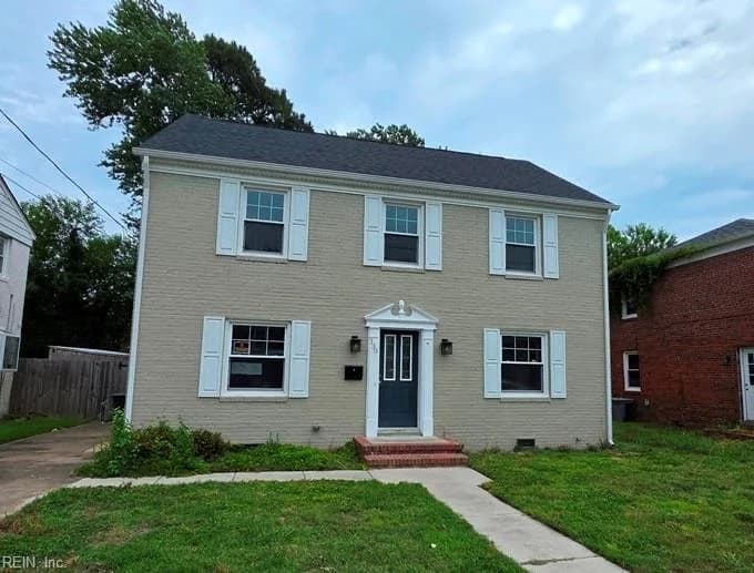 130 Burns ST, HAMPTON VA 23669 - Photo 2