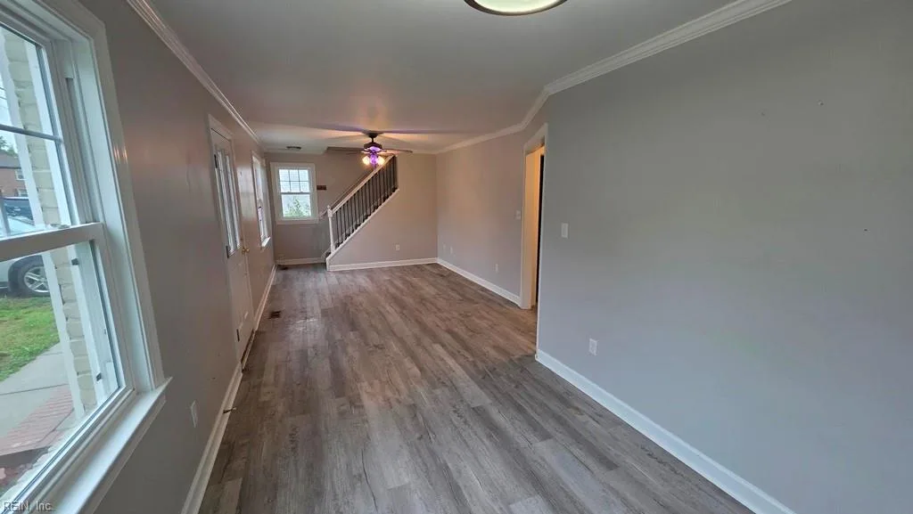 130 Burns ST, HAMPTON VA 23669 - Photo 3