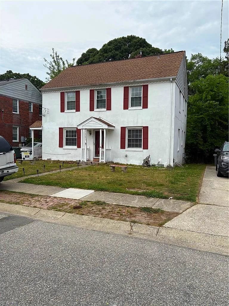 121 Armstrong DR, Hampton — 4 bed Residential, 1,584 sqft